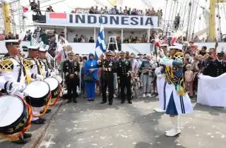 KRI Bima Suci dan Satlat KJK 2023 Raih Prestasi di Tall Ship Race Den Helder Belanda