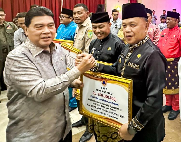 Pemkab Kepulauan Meranti Terima DSP Peralatan dan Logistik PB