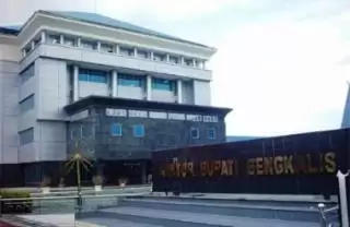 Pilkada Bengkalis 2024, Menanti Sang Penantang Petahana