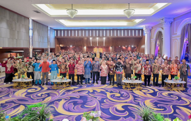 Sosialisasi PBJ, Kasmarni Tekankan Penerapan PDN, TKDN dan E-Katalog