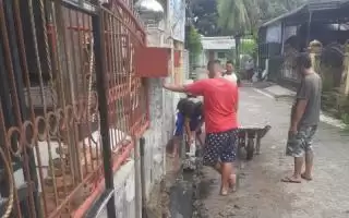 Masyarakat Medan Denai Lakukan Gotong Royong Atasi Parit Sumbat dan Kecil, Jika Hujan Banjir