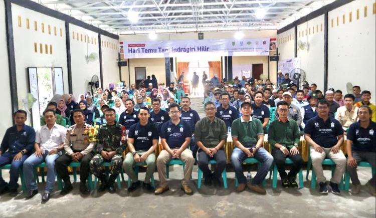 WEI Sukses Tingkatkan Kapasitas Petani Sawit Swadaya Tujuh Desa di Inhil