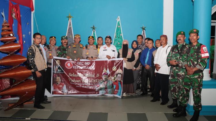 Kapolres Kepulauan Meranti Bersama Rombongan Tinjau Sejumlah Gereja