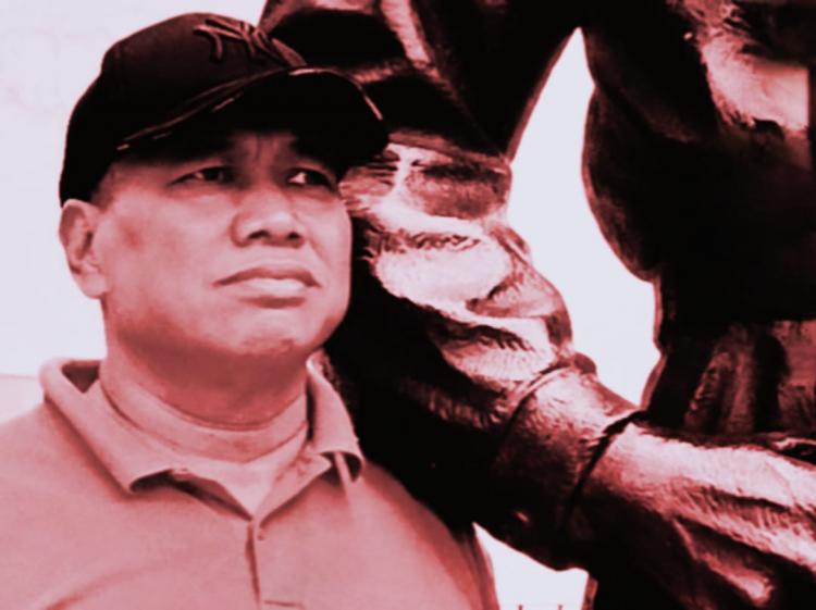 'Aku dan yang bukan Aku', 'Jokowi dan yang bukan Jokowi'