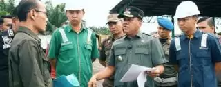 Sidak, Bupati Kuansing Ancam Perusahaan Sawit Kedapatan Olah TBS dalam Hutan Lindung