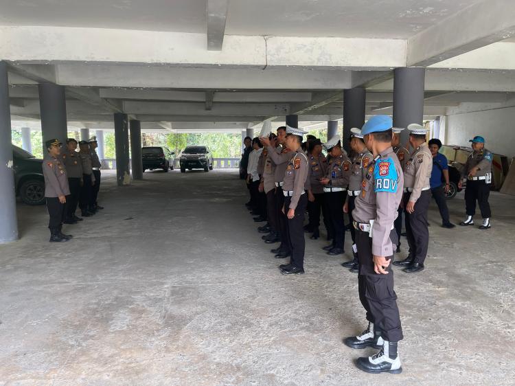 Total 40 Personel Polisi Diterjunkan Kawal Paripurna Pidato Perdana Bupati Kuansing 2025