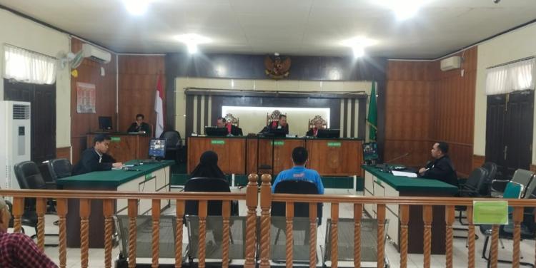 'Onde Mande'.., Dua Bendahara Bawaslu Inhu Divonis 1 Hingga 2 Tahun Penjara