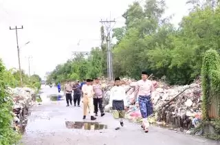 Tertibkan Sampah Liar di Jalan Nelayan, Wabup Perintahkan Pasang Portal dan Pengawasan Terpadu