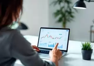 Dogecoin Diramal Meroket: Analis Klaim Peluang Reli 100 Persen, Ini Alasannya!