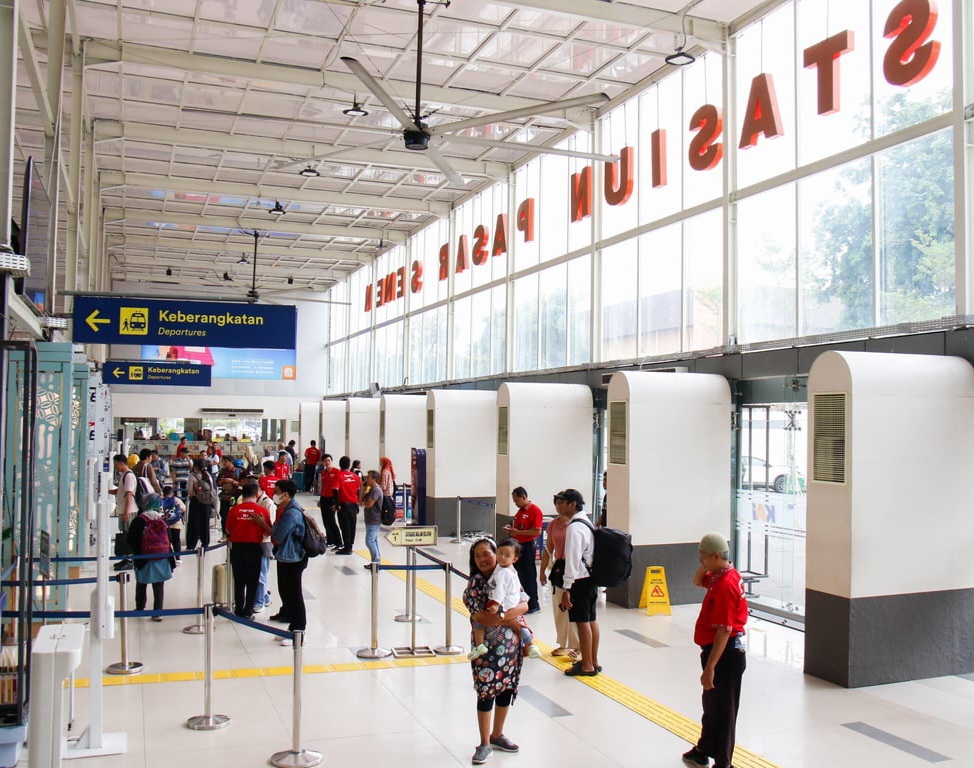 Makin Mudah dan Terintegrasi! Dari Stasiun KAI Daop 1 Jakarta ke Beragam Destinasi Favorit di Jakarta