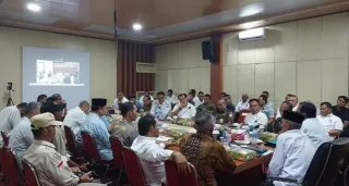 Tunjukkan Keseriusan! Bupati Aceh Singkil 'Warning' Perusahaan Sawit Bangun Kebun Plasma