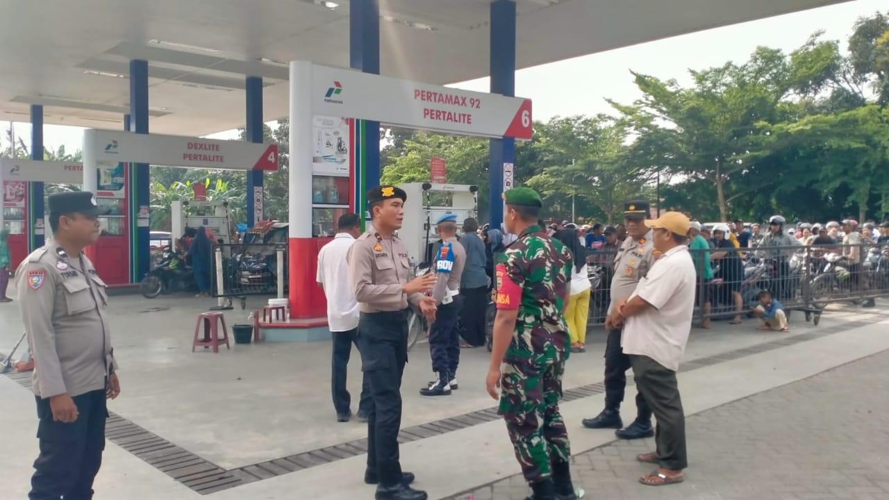 Polsek Pantai Cermin dan Koramil Cek Stok BBM, Perkuat Mitigasi Pasca Banjir