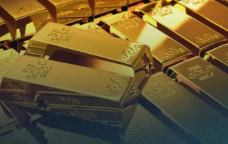 Emas Melemah Jelang Keputusan The Fed, Tren Bullish Tetap Kokoh