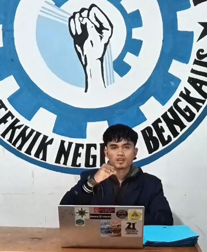 Solid! Presiden Mahasiswa Poltek Negeri Bengkalis Dukung Polri Tetap di Bawah Presiden RI