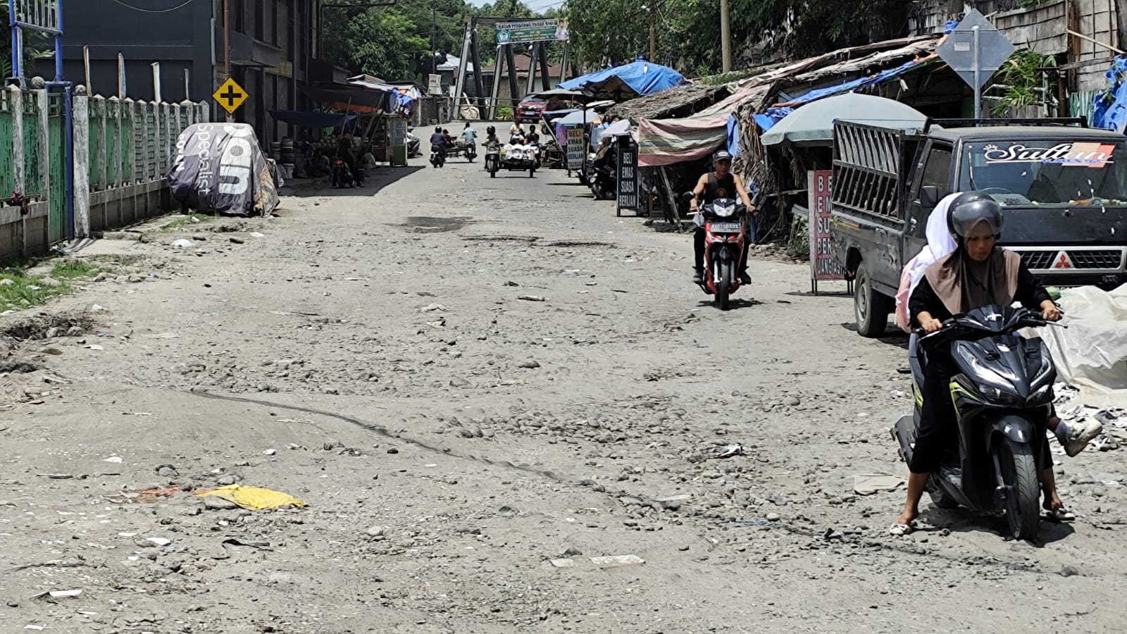 Warga Binjai Kecewa! Perbaikan Jalan Pasar Tavip Batal di 2026, Padahal Sempat Masuk LPSE