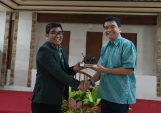 BRI Danareksa Sekuritas Dorong Edukasi Fundamental Lewat Program Emiten Visit