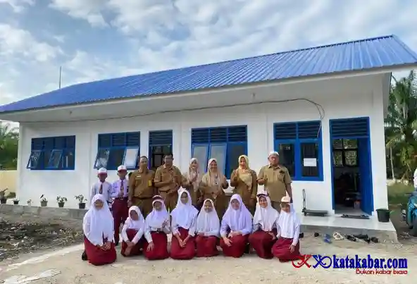 PTPN Group Rescep Bangun Gedung Sekolah di Rohul Pasca Terbakar