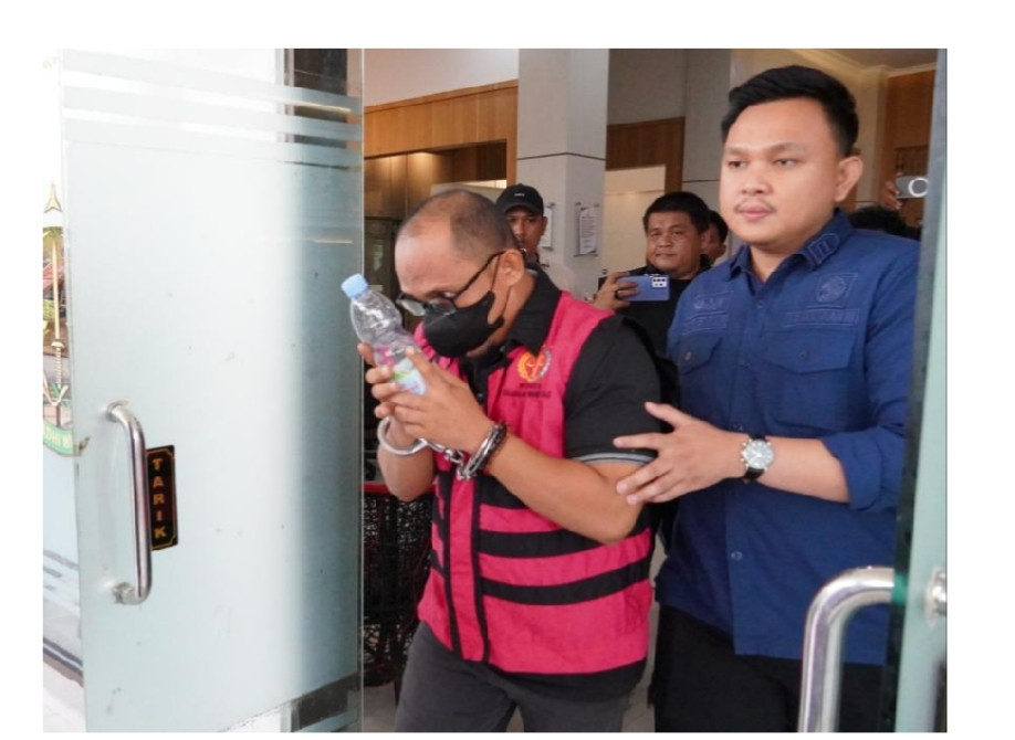 Soal Kasus Dugaan Fee Proyek di ULP Siak, Jaksa Diminta Jangan Tebang Pilih, Pemberi-Penerima Mesti Diberlakukan Sama!