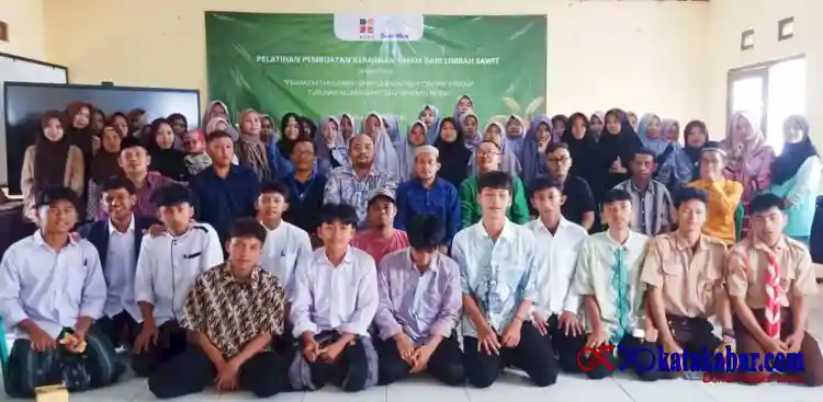 Lewat Workshop BPDP Topang Lahirnya Komunitas UMKM Eksportir Lidi Sawit dari Santri dan Masyarakat