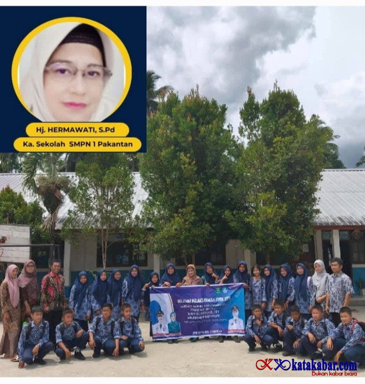 'Nyanyian Nelangsa' dari Lereng Gunung Kulabu: Hermawati Bertekad SMPN 1 Pakantan Maju di Tengah Keterbatasan Internet