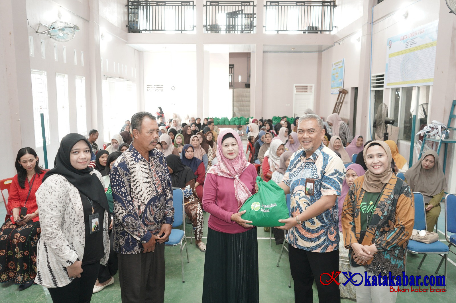 Pegadaian Salurkan 800 Paket Sembako, 125 Paket untuk Warga Sidodadi Ramunia Deli Serdang