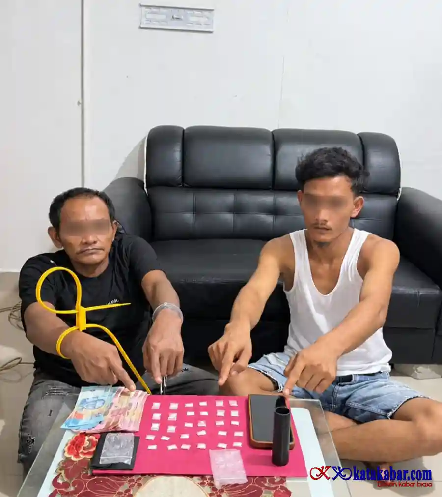 Polisi Ringkus Dua Pelaku di Jalan Libtas Duri-Dumai Km 11 Sita Tiga Puluh Paket Sabu
