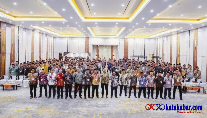 Apresiasi Kinerja, 1.239 Nusantara Planters PTPN IV PalmCo Riau Terima PMP