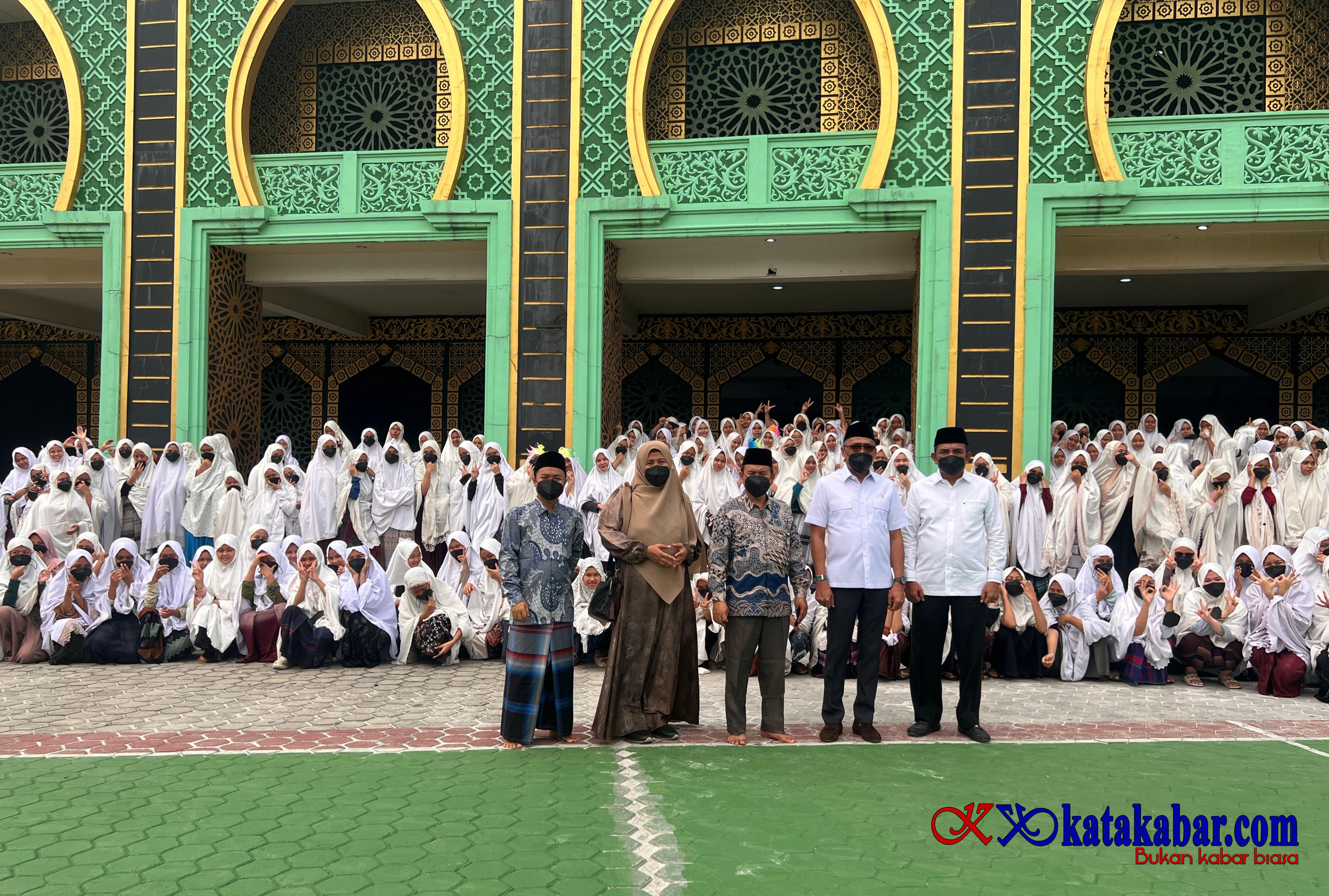 Hadirkan Rumah Bebas Asap untuk Pesantren di Pekanbaru, Ini Harapan Gus Muhaimin