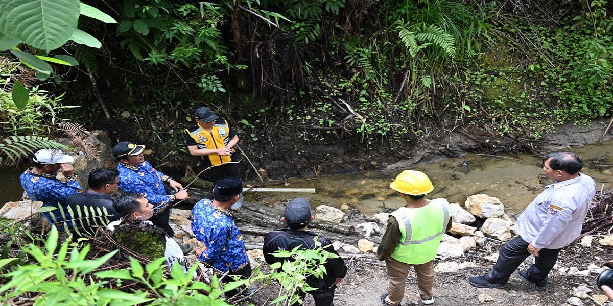 80 KK di Paranginan Selatan Belum Nikmati Air Minum Layak, Bupati Tinjau Pembangunan