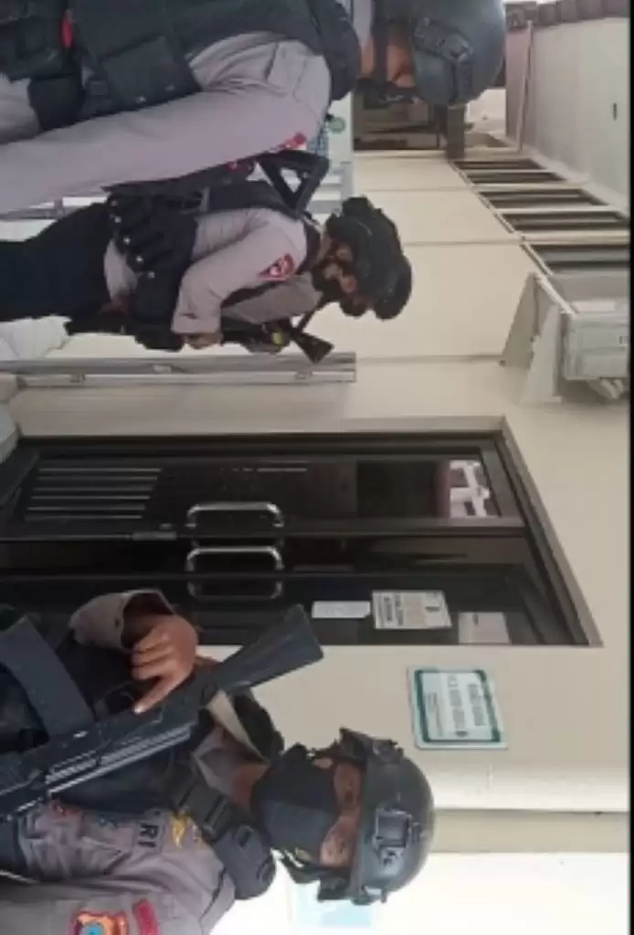 Brimob Bersenjata Kawal LPSK Hadirkan Saksi Kerangkeng TRP di Persidangan