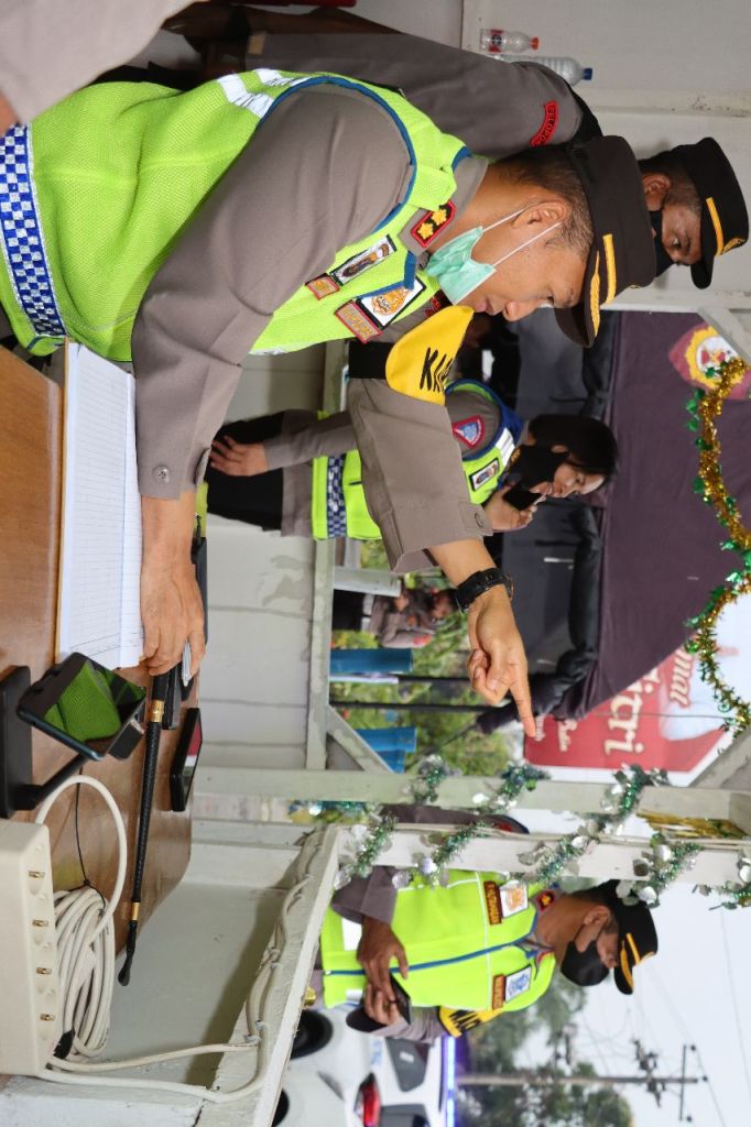 Hari Pertama Operasi Ketupat Toba 2023, Kapolres Siantar Turun Mengecek Kesiapan di Jalur Alternatif Siantar